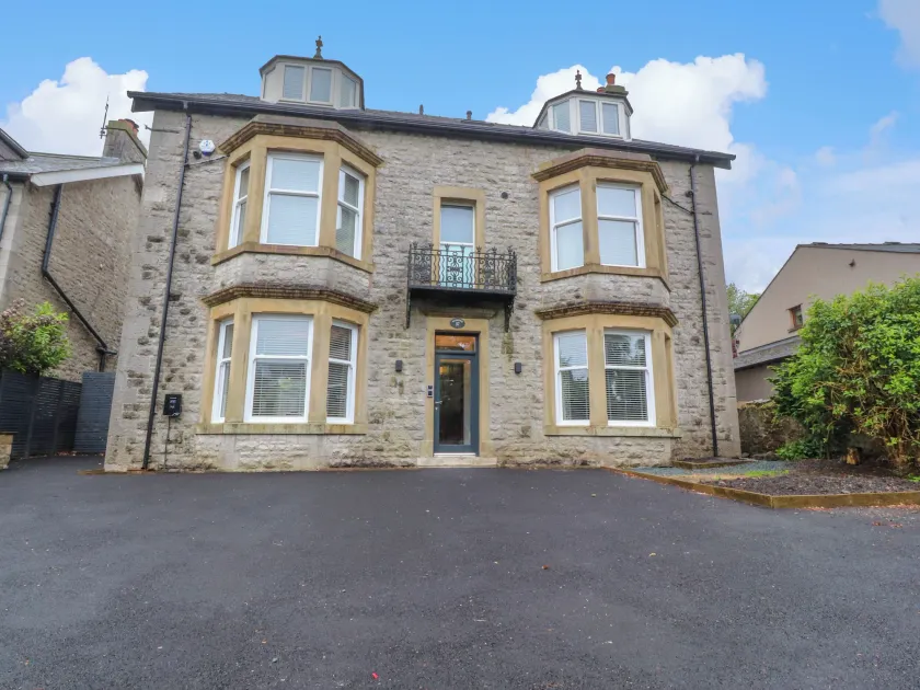 The Oakroyd - Image 1