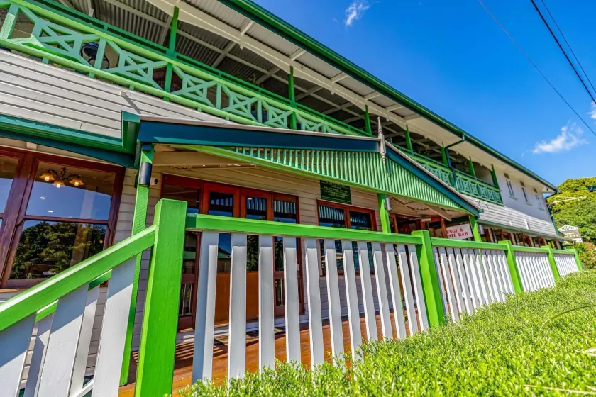 Maleny Hotel - Image 1