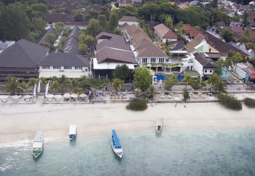 Natya Hotel Gili Trawangan - Image 1