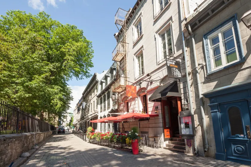 Auberge Place d'Armes - Image 1
