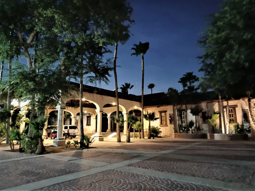 HACIENDA MONARCAS RESORT - Image 1