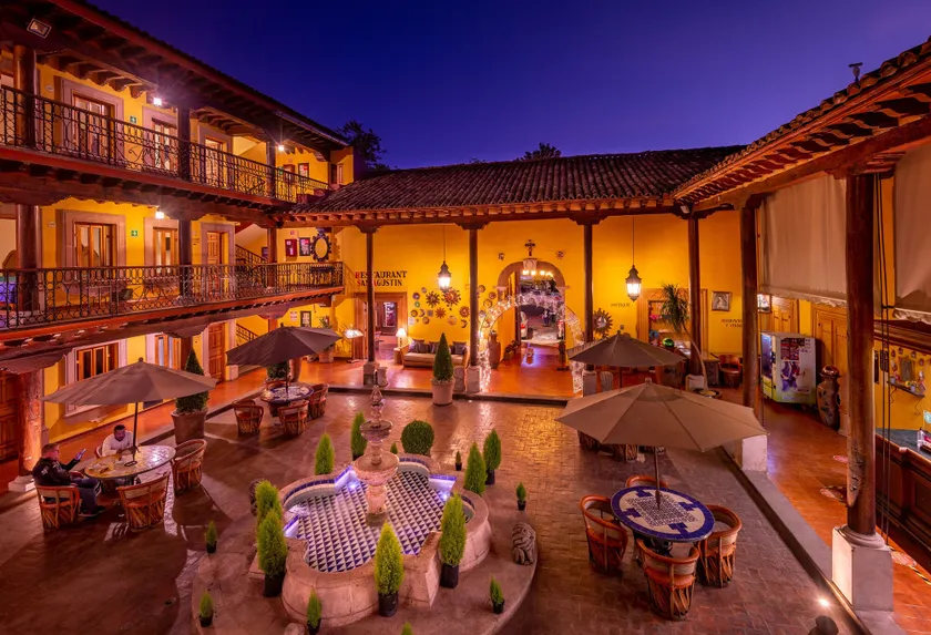 Hotel la Parroquia - Image 1