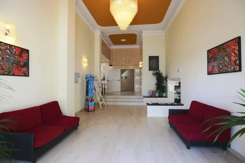 Family Hotel Marina Beach - Image 1
