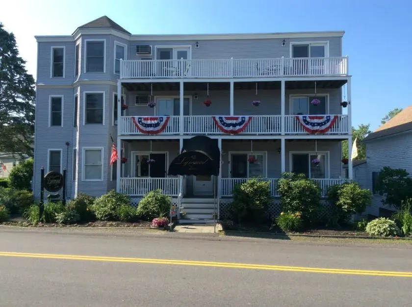 The Lynwood Inn - Image 1