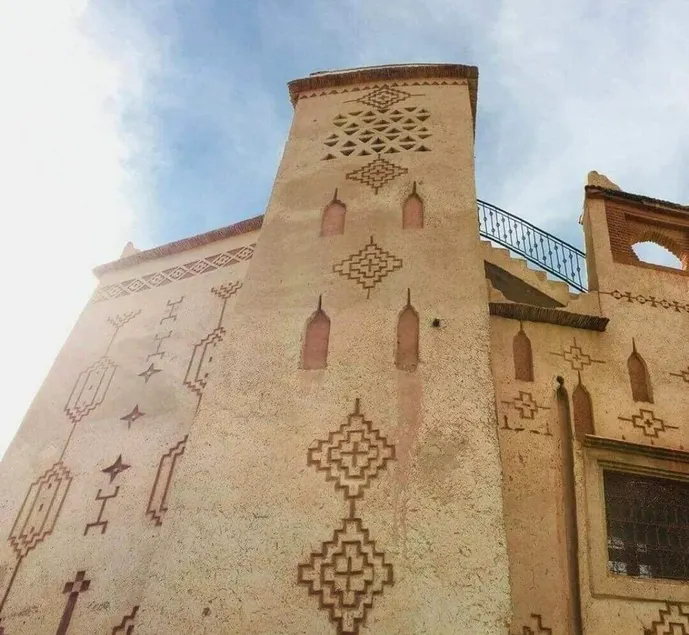 KASBAH DES MONTAGNS maisons d'hôtes la vallée des roses - Image 1