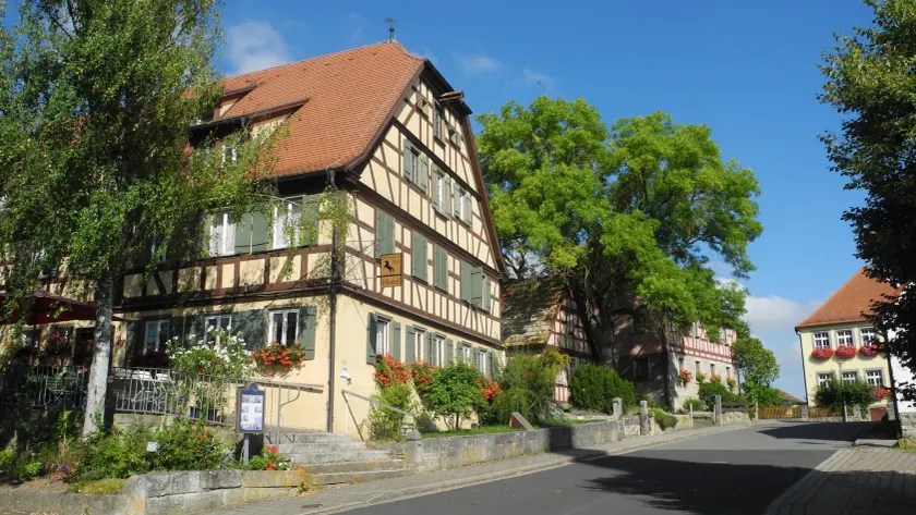 Landhotel Schwarzes Ross - Image 1