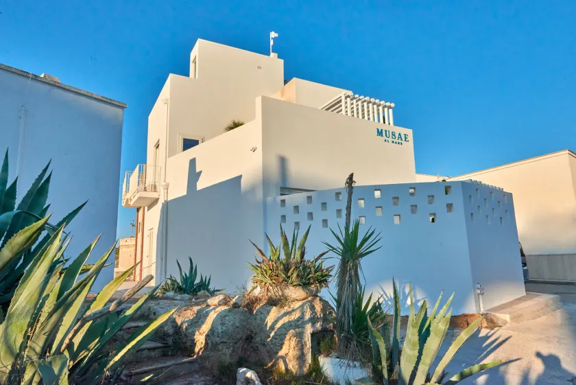 Musae al Mare - Image 1