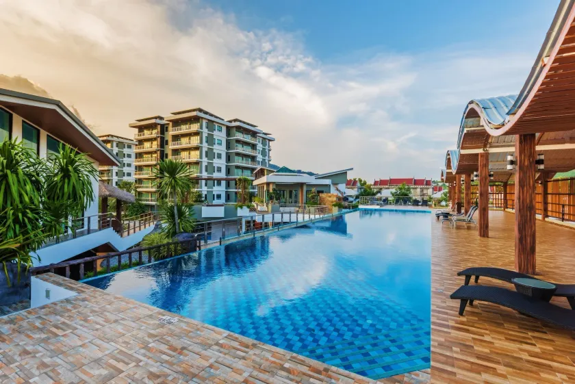 Chalong Miracle Lakeview - Image 1