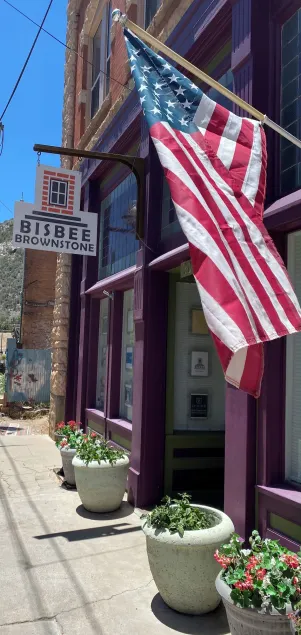 Bisbee Brownstone Suites - Image 1
