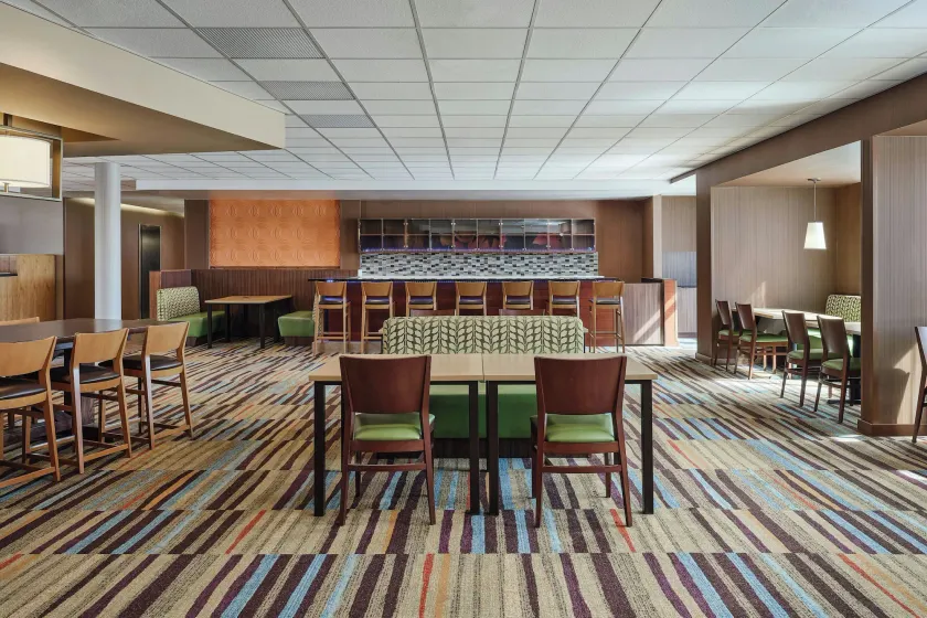 Fairfield Inn & Suites by Marriott Sidney - Image 1