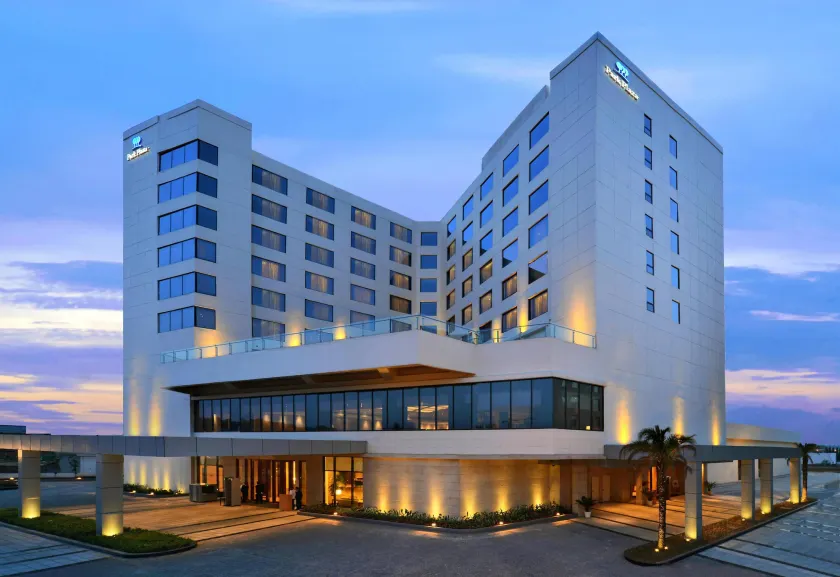 Park Plaza Chandigarh Zirakpur - Image 1