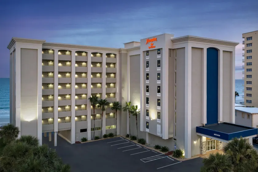 Hampton Inn Daytona Shores - Oceanfront - Image 1