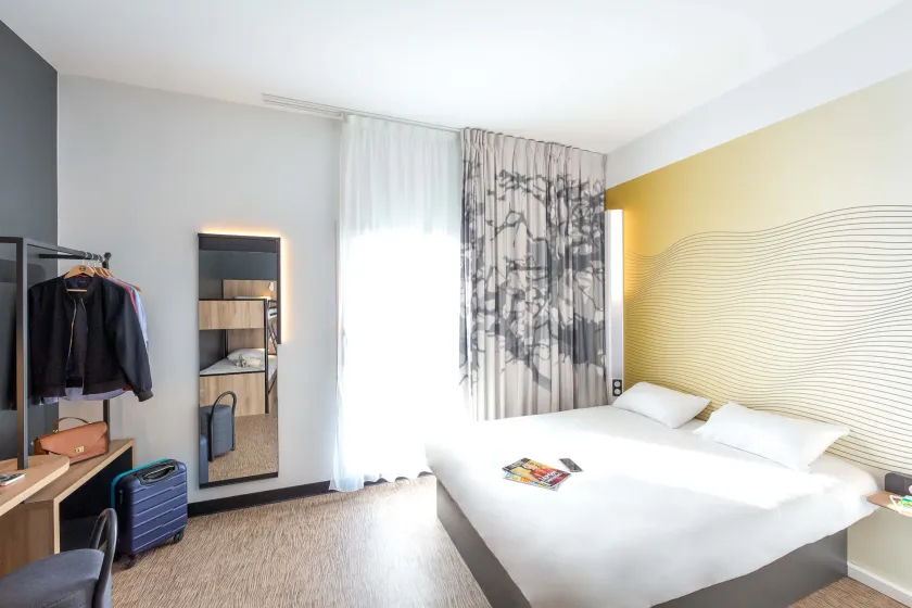 B&B HOTEL Sainte-Maxime Golfe de Saint Tropez - Image 1