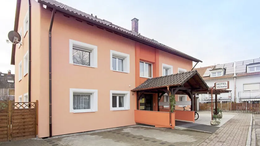 Hotel Victoria - Image 1