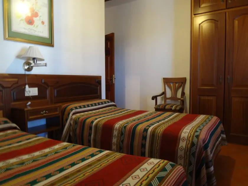 Hostal Rural Poqueira - Image 1