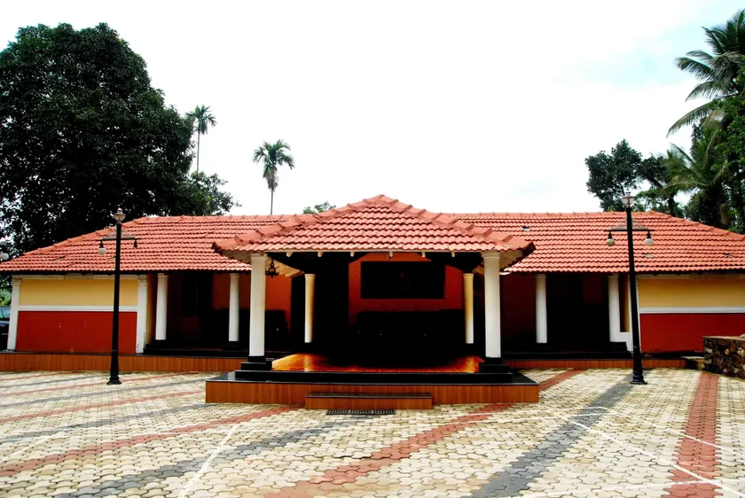 Chandragiri Bungalow - Image 1