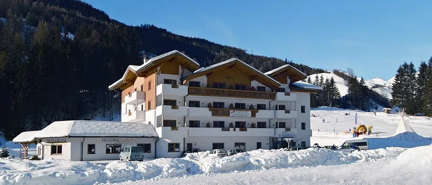 Hotel Bergkristall - Image 1