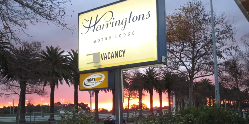 Harringtons Motor Lodge - Image 1