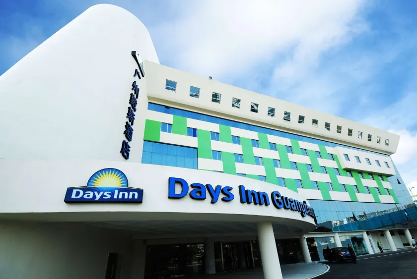 Days Inn Guangzhou - Image 1