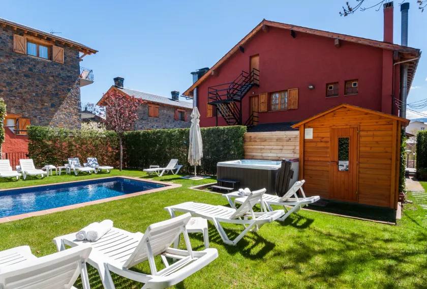 Hotel Esquirol - Image 1