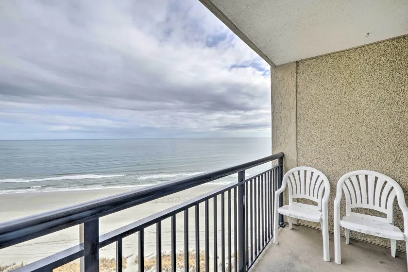 Beach Cove Resort Oceanfront Condo! - 2 BR / 2 BA! - Intérieur