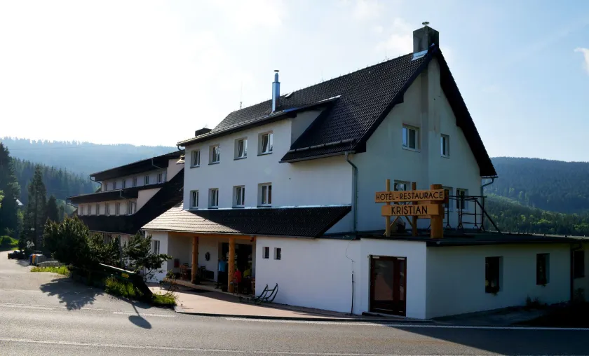 Hotel Kristian - Image 1