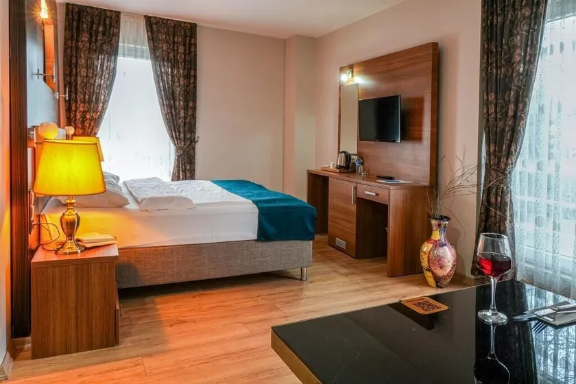 The Riada Hotel - Image 1