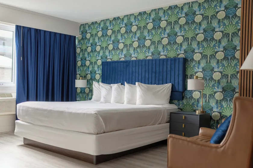 The Thompson Hotel - Image 1