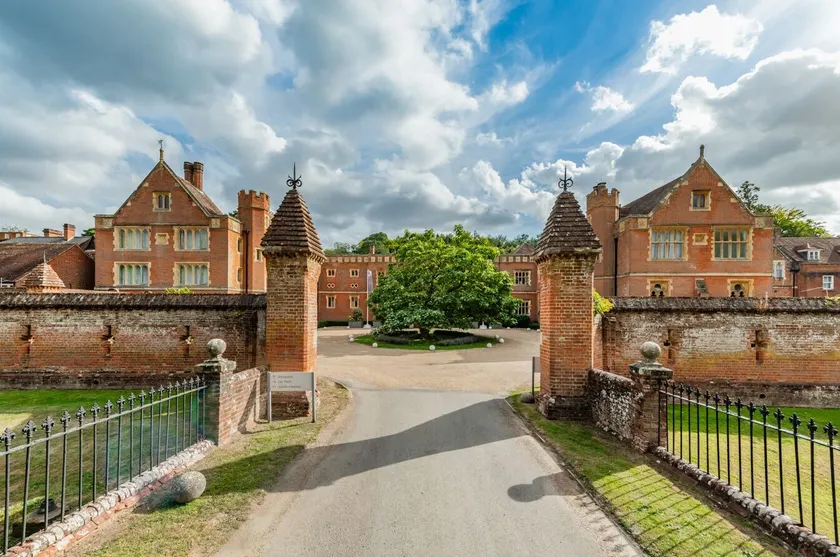 Wotton House - Image 1