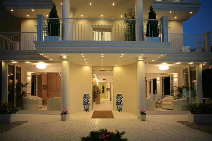 Hotel Gala - Image 1