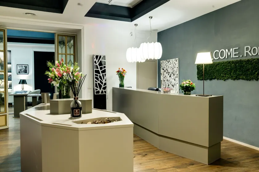 V Collection Piazza Farnese Luxury Suites - Image 1