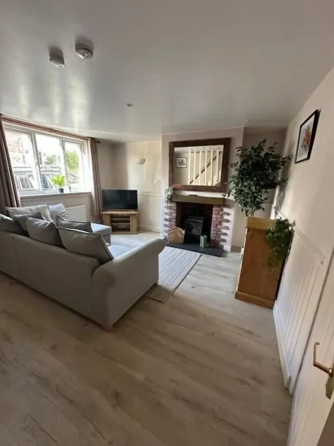 Family cottage - Alton towers - Image 1