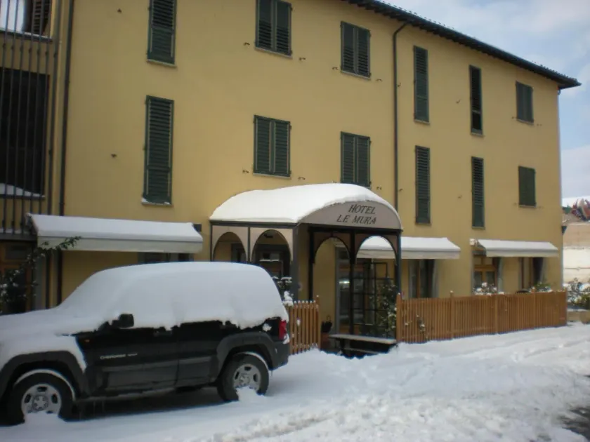 Hotel Le Mura e Residence - Image 1