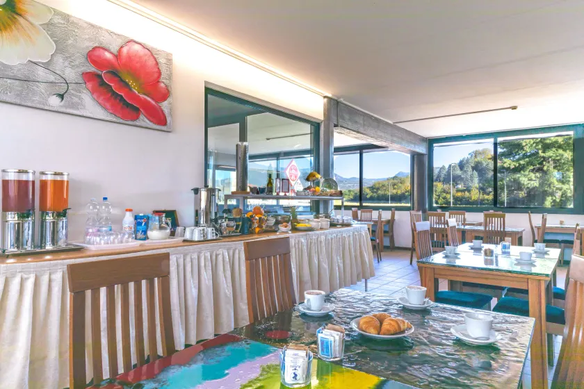 Hotel Valpolicella International - Image 1