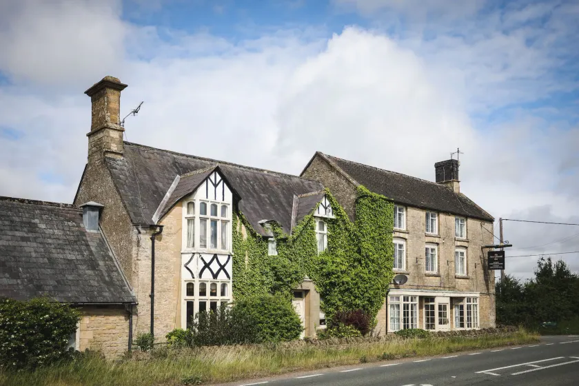 Merrymouth Inn - Image 1