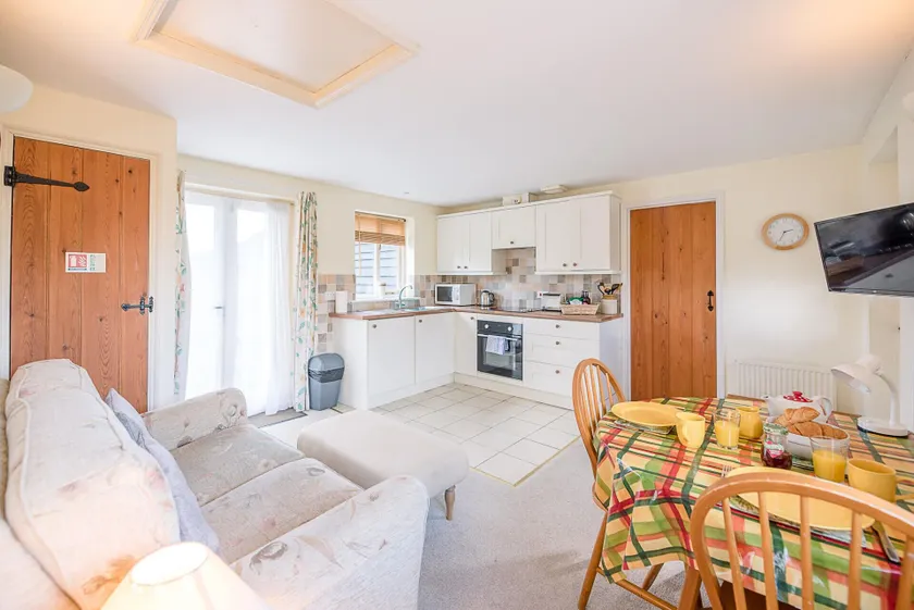 The Cartlodge, Boundary Farm, - Image 1