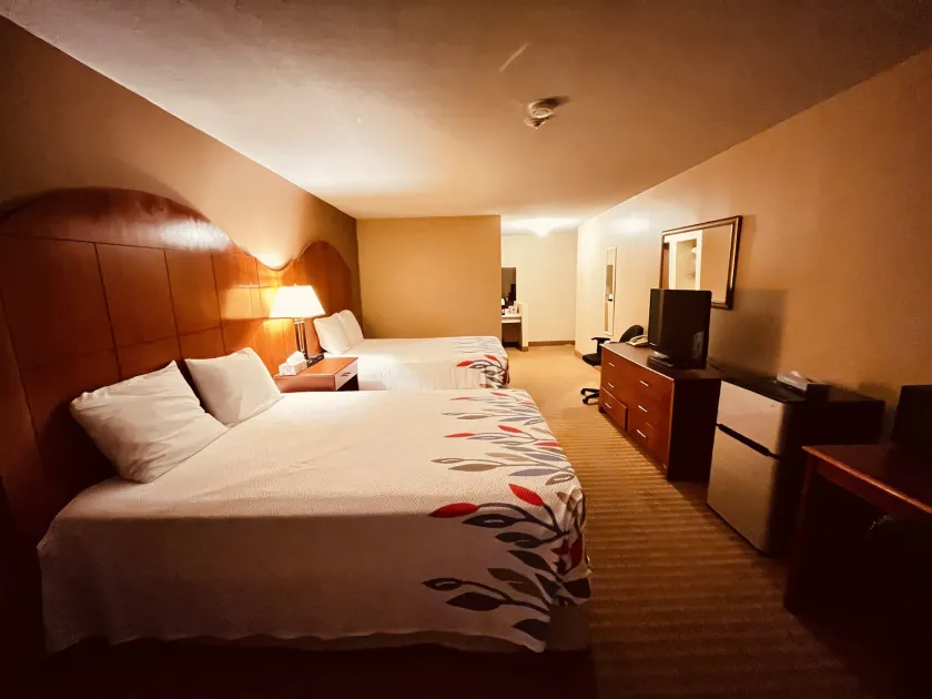 Best Value Inn & Suites Parry Sound - Image 1