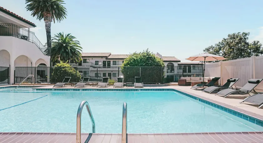 Sands Inn & Suites - Image 1