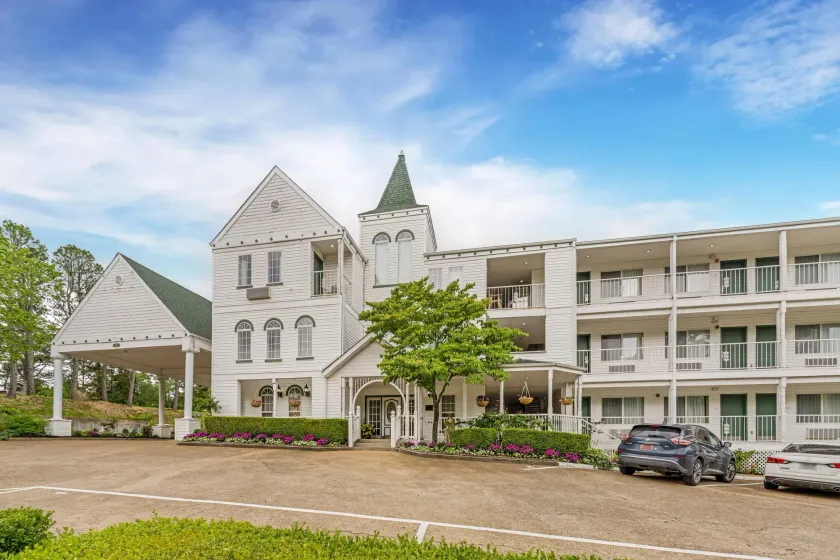 Quality Inn Eureka Springs South - Image 1