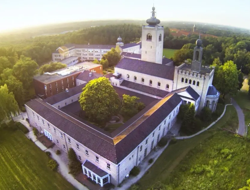 Leerhotel Het Klooster - Image 1