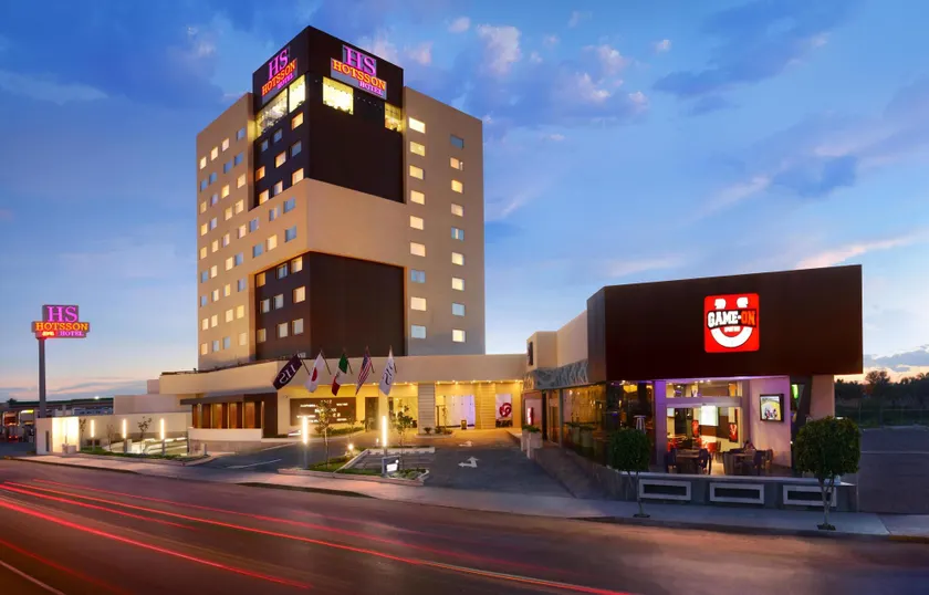 HS HOTSSON Hotel Irapuato - Image 1