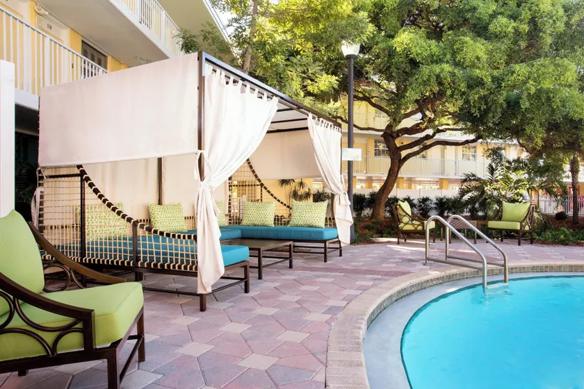Fairfield Inn & Suites by Marriott Key West - Image 1