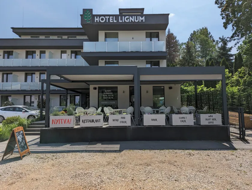 Lignum Hotel - Image 1