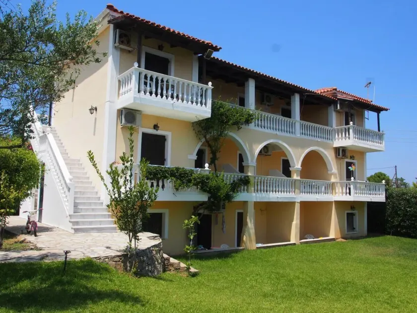 Studios Petra - Image 1