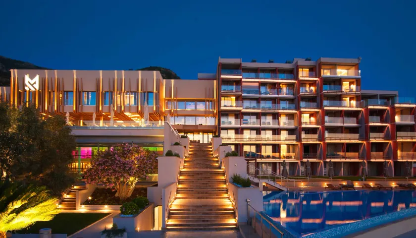 Maestral Resort & Casino - Image 1
