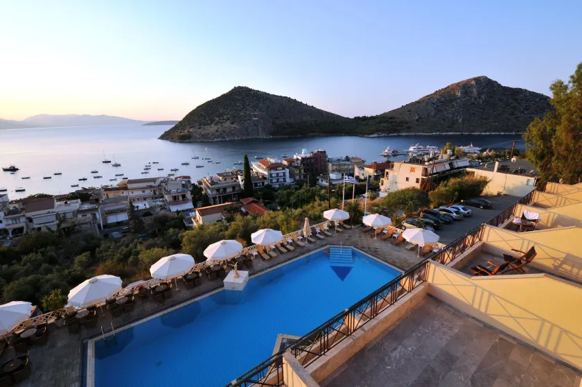 King Minos Hotel - Image 1