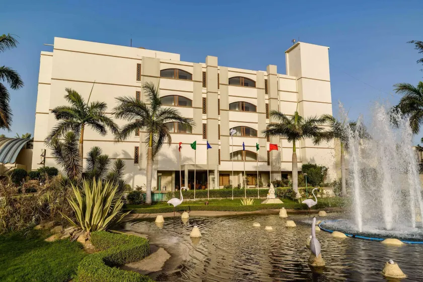 Quality Inn Palms - Image 1