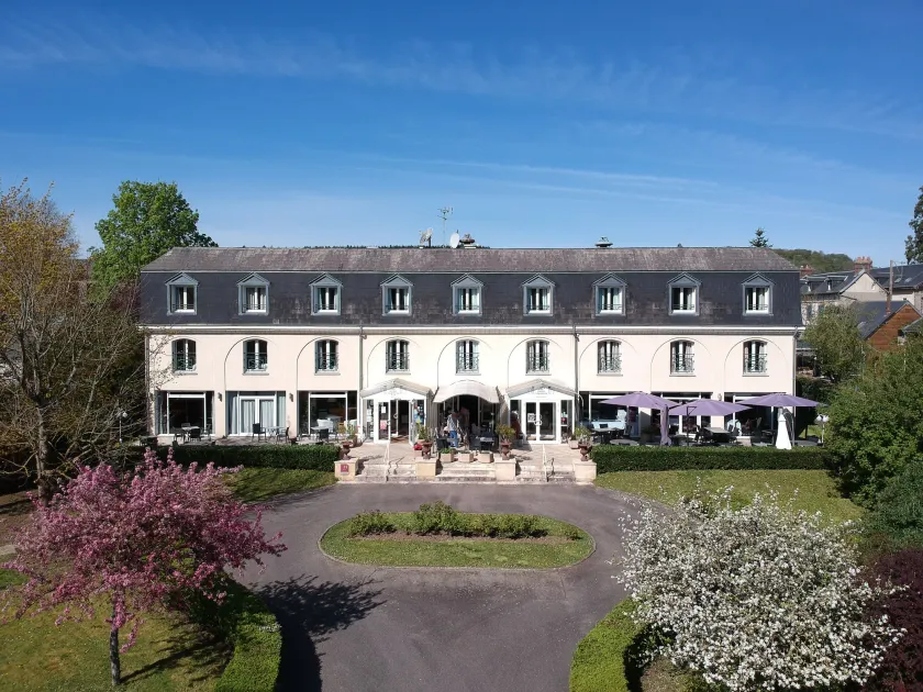 Hôtel Le Pré Saint Germain Louviers - Image 1