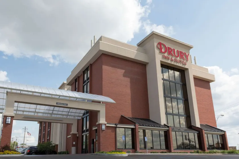 Drury Inn & Suites Columbia Stadium Boulevard - Image 1