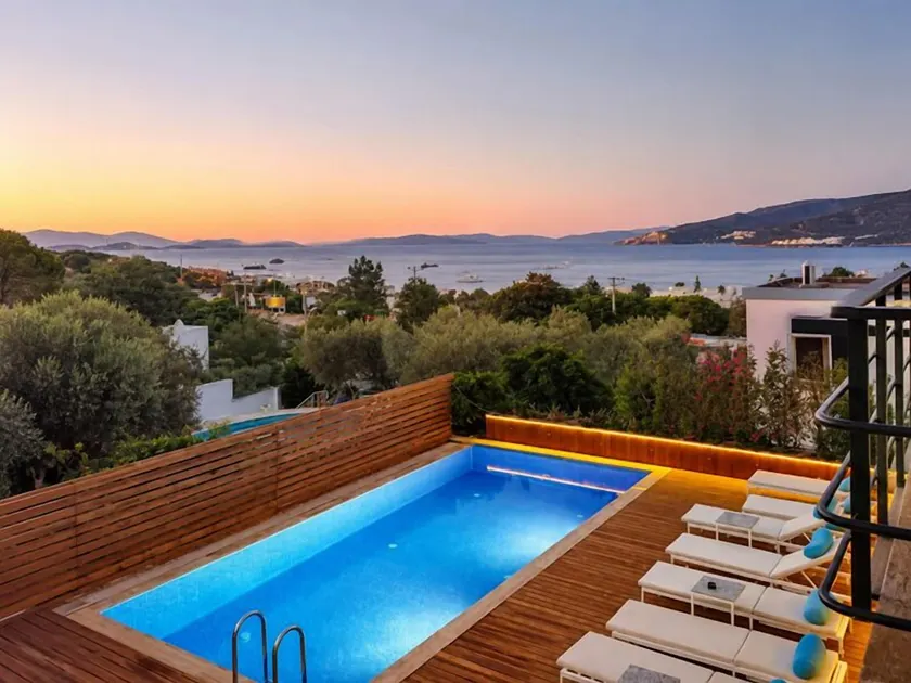 Bodrum Blue Bay Hotel & Restaurant - Image 1